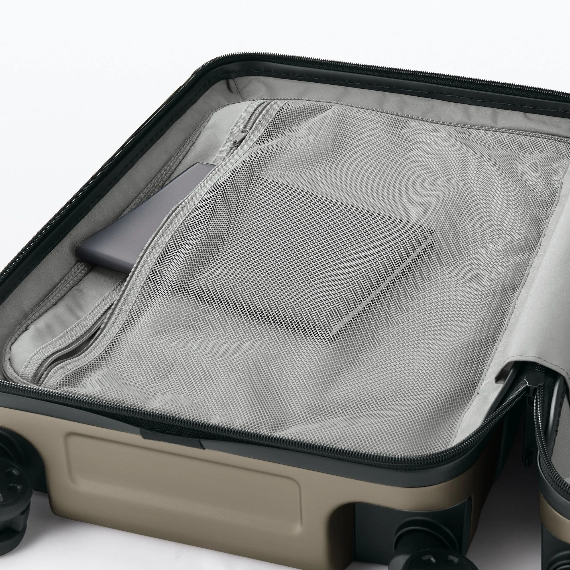 Adjustable Handle Hard Shell Suitcase 36L | Carry-On