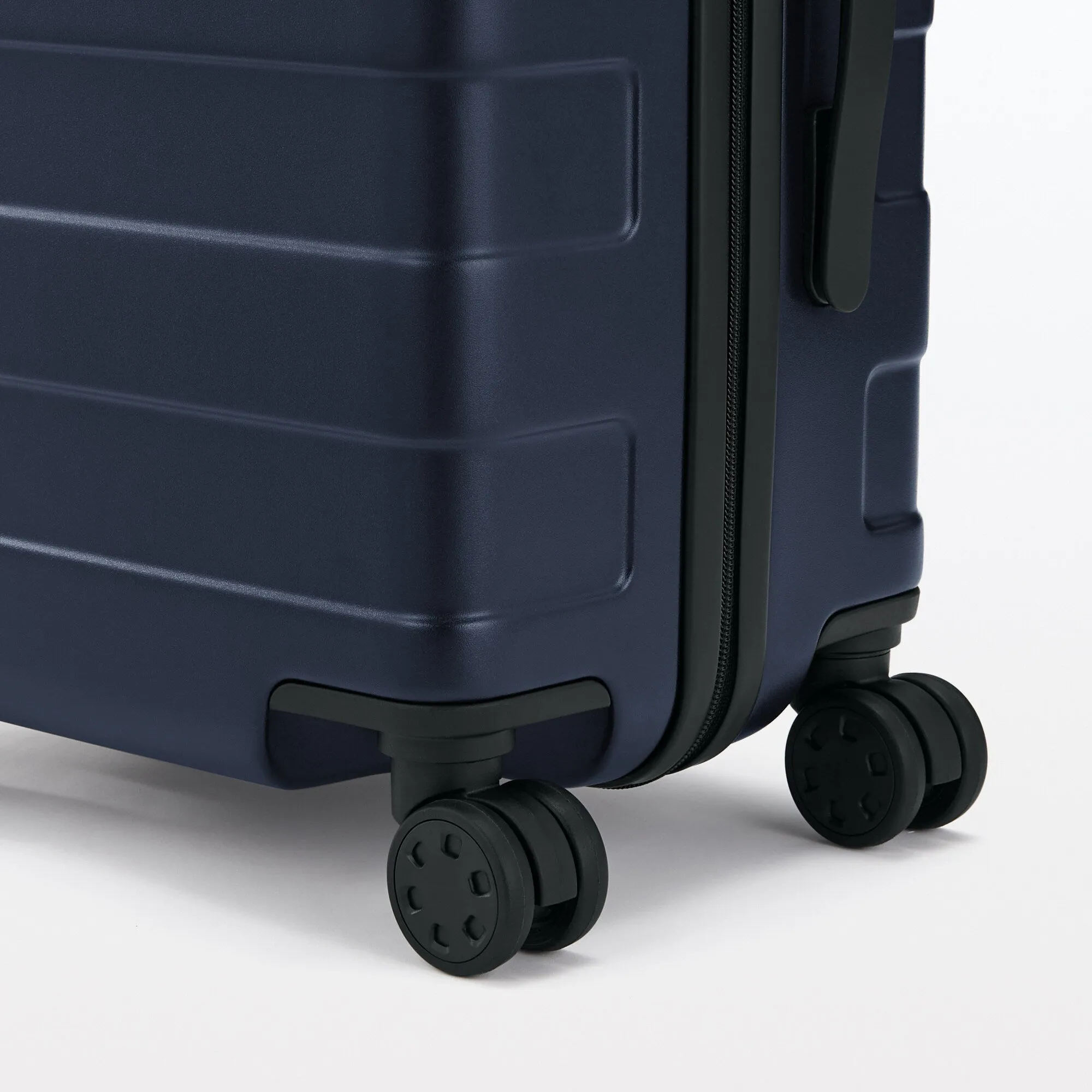 Adjustable Handle Hard Shell Suitcase 36L | Carry-On