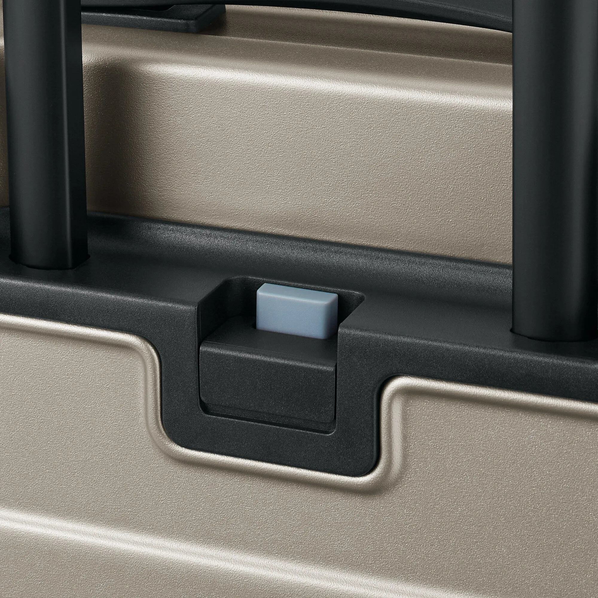 Adjustable Handle Hard Shell Suitcase 36L | Carry-On