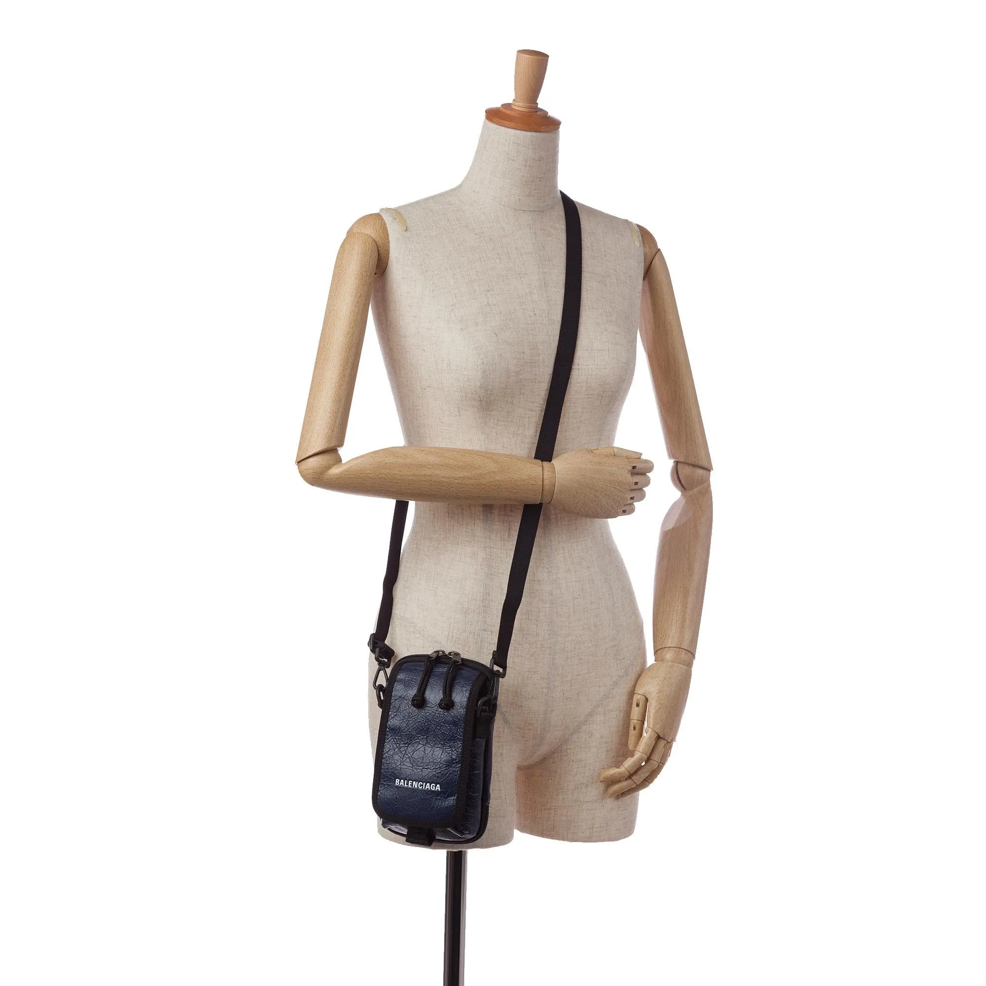 Balenciaga Explorer Pouch (SHG-35218)