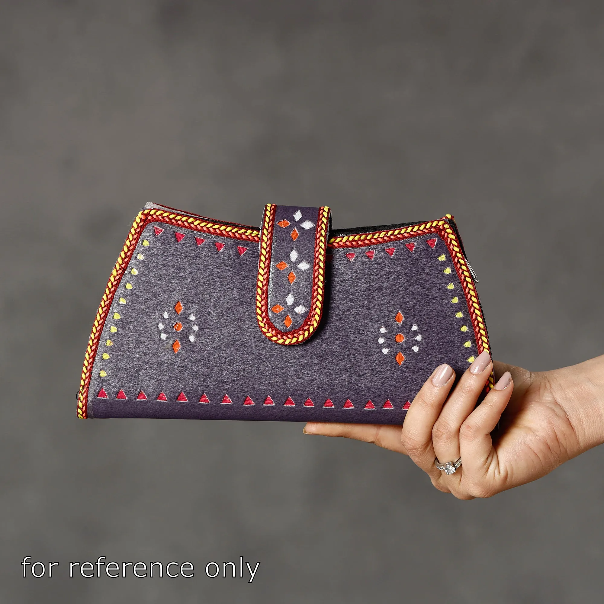 Black - Handcrafted Kutch Leather Clutch / Wallet