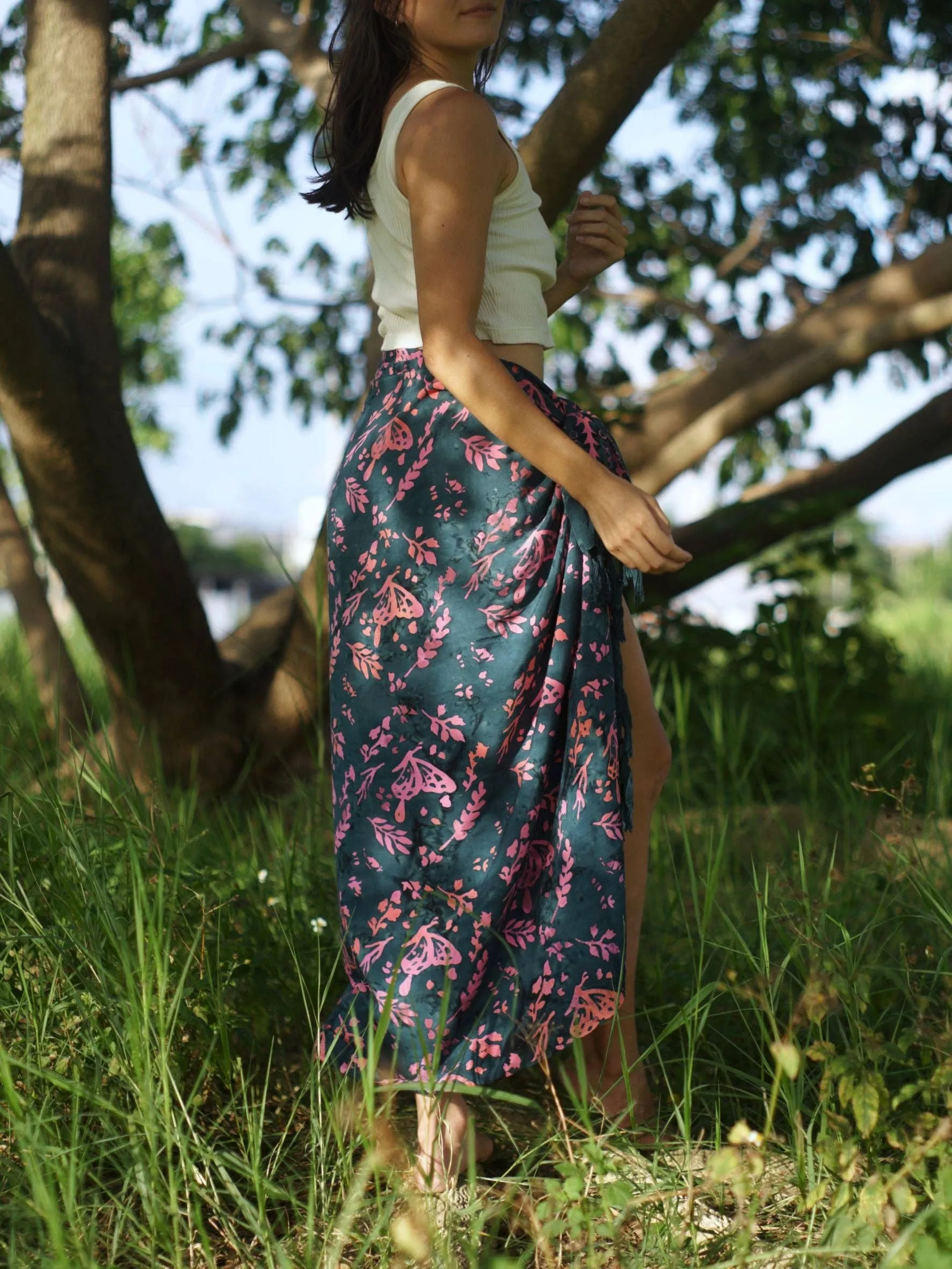 Dark Slate Batik Sarong - BUTTERFLY