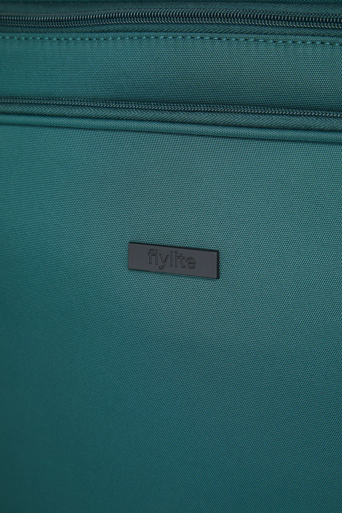 Elm 81cm Suitcase