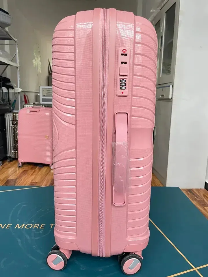 Fashion - Unbreakable luggage Polypropylene (PP) - Wholesale Price