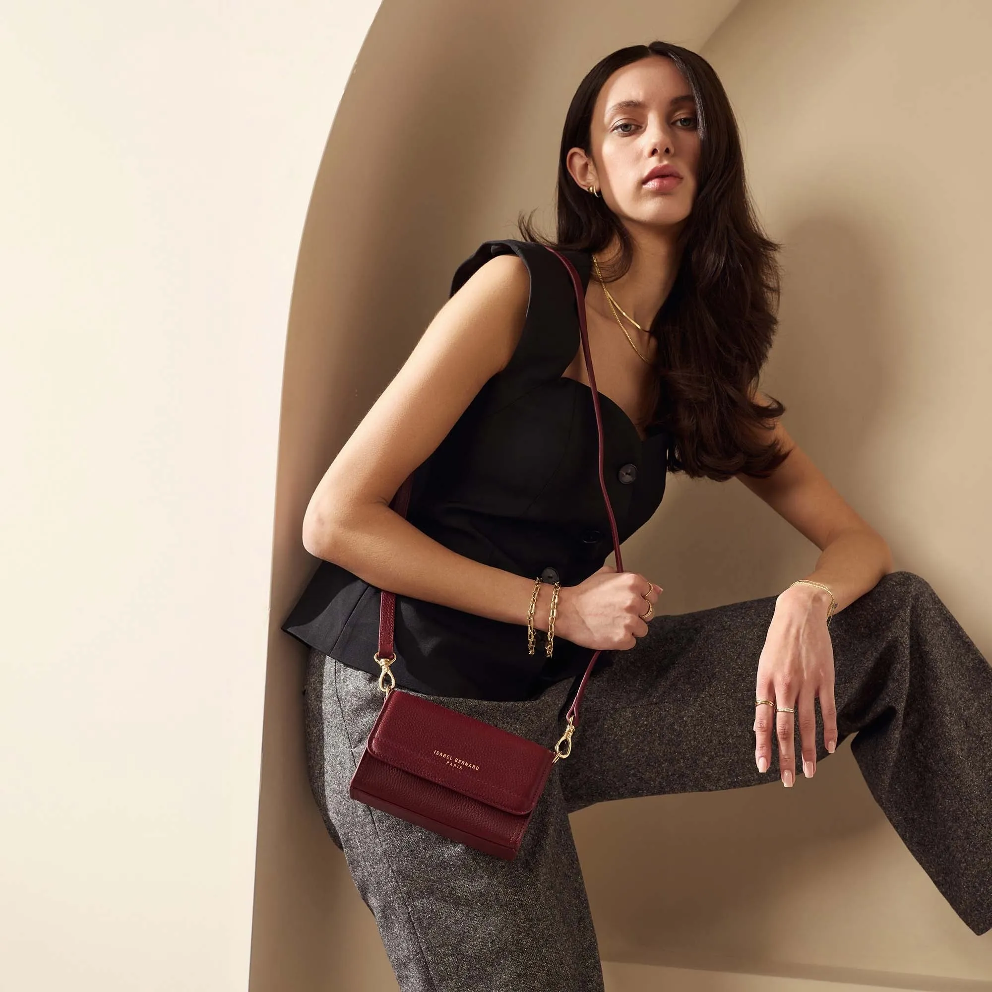 Femme Forte Kim bordeaux red calfskin leather crossbody bag