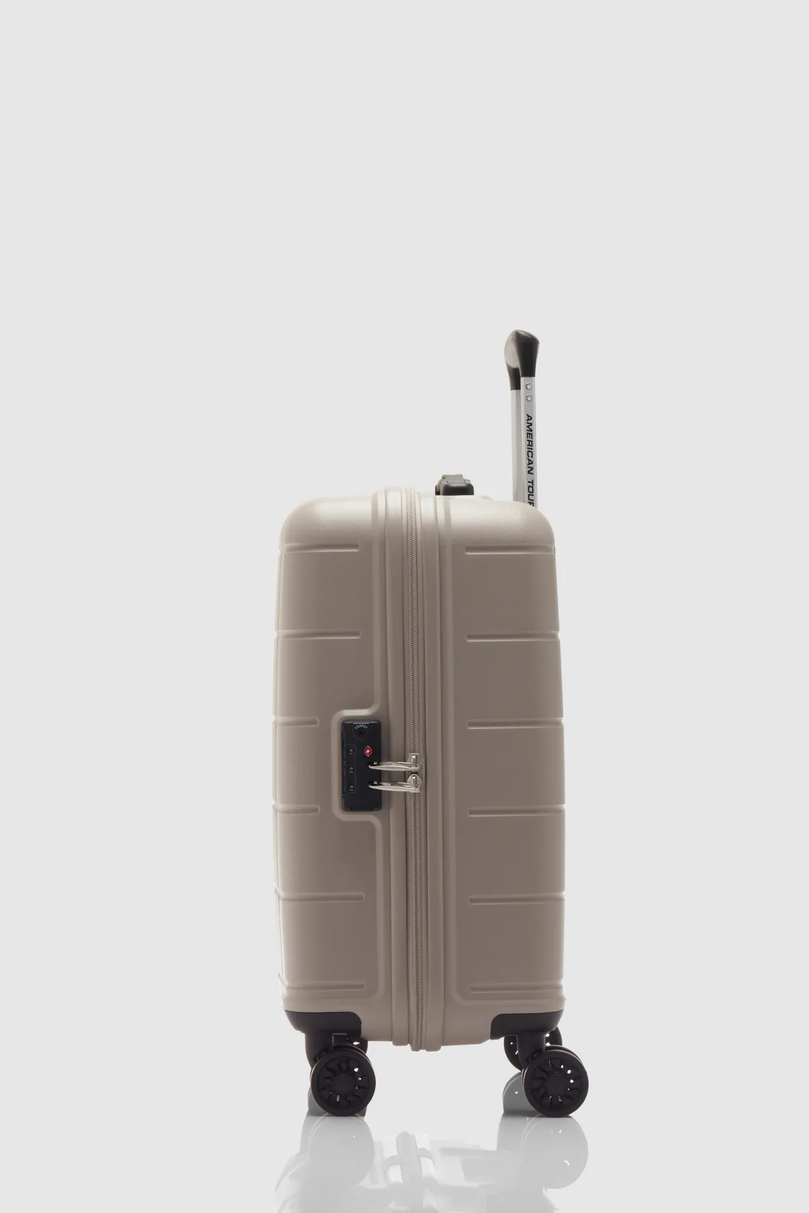 Hundo 55cm Suitcase