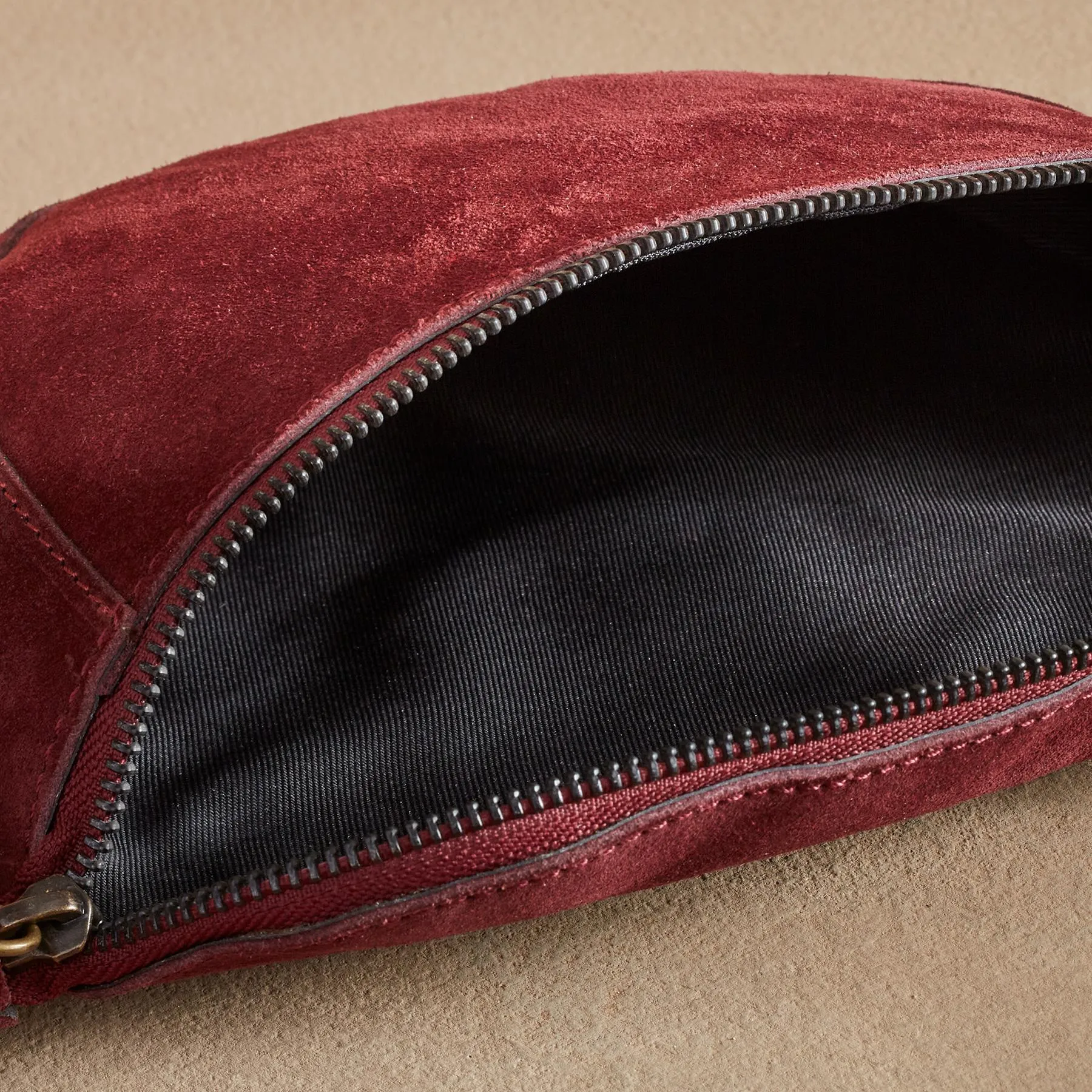Lechero Belt Bag