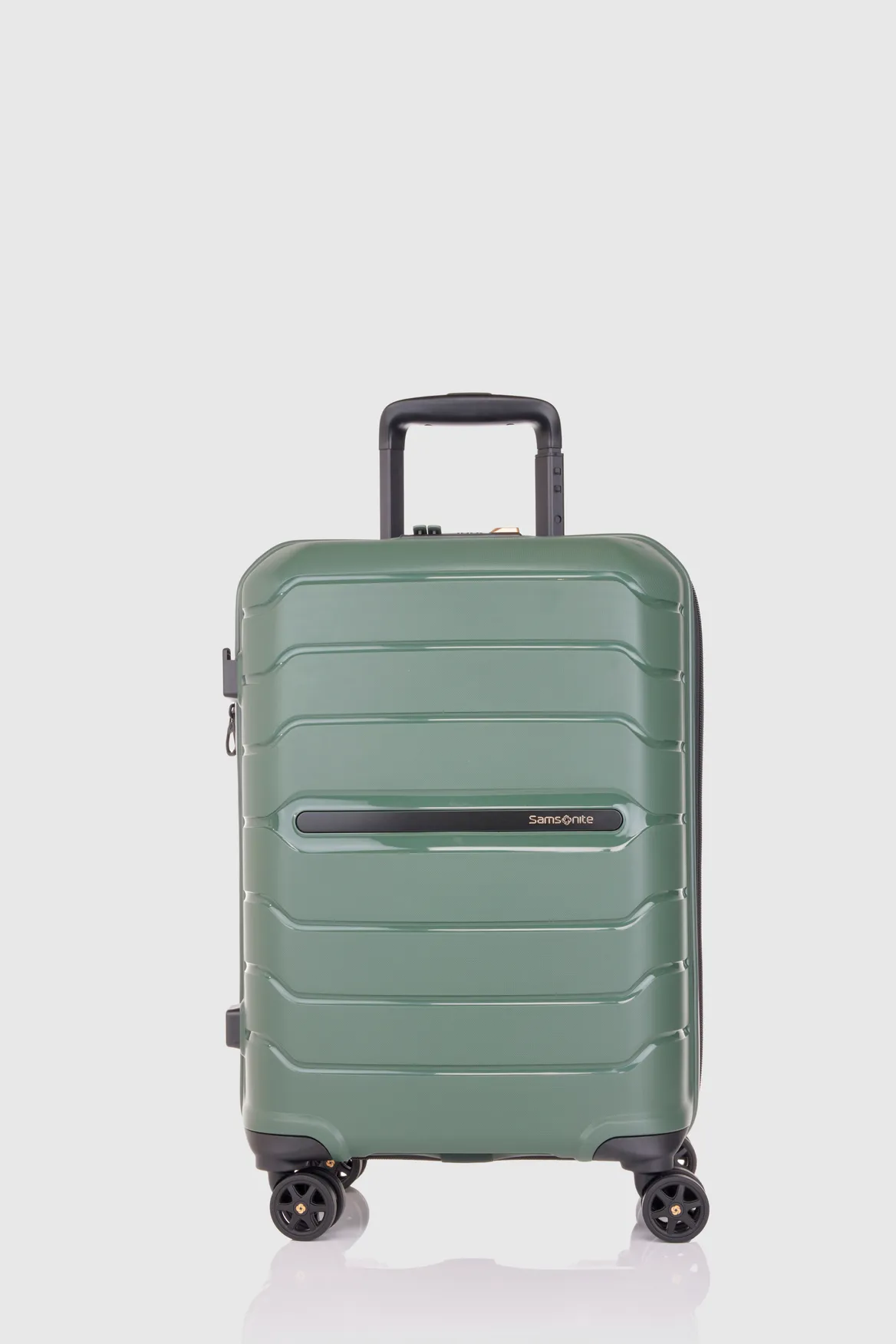 Oc2lite 55cm Suitcase