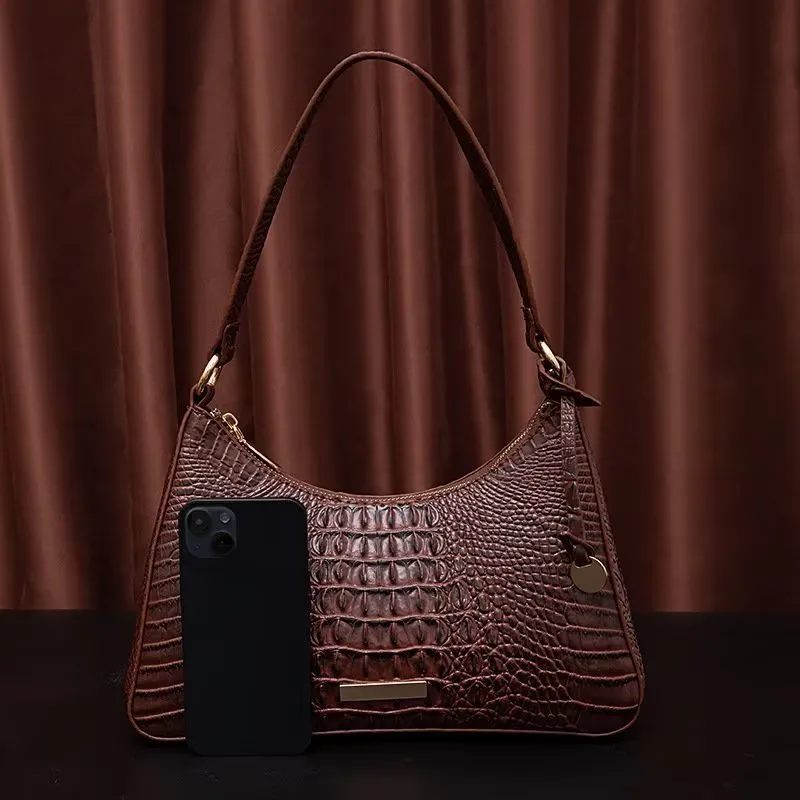 Pantherique Chic Zip Tote