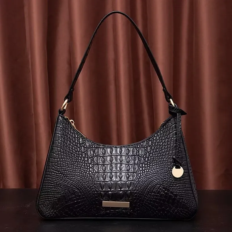 Pantherique Chic Zip Tote