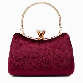 Sara | A Classic Velvet Clutch for Sophisticated Evenings