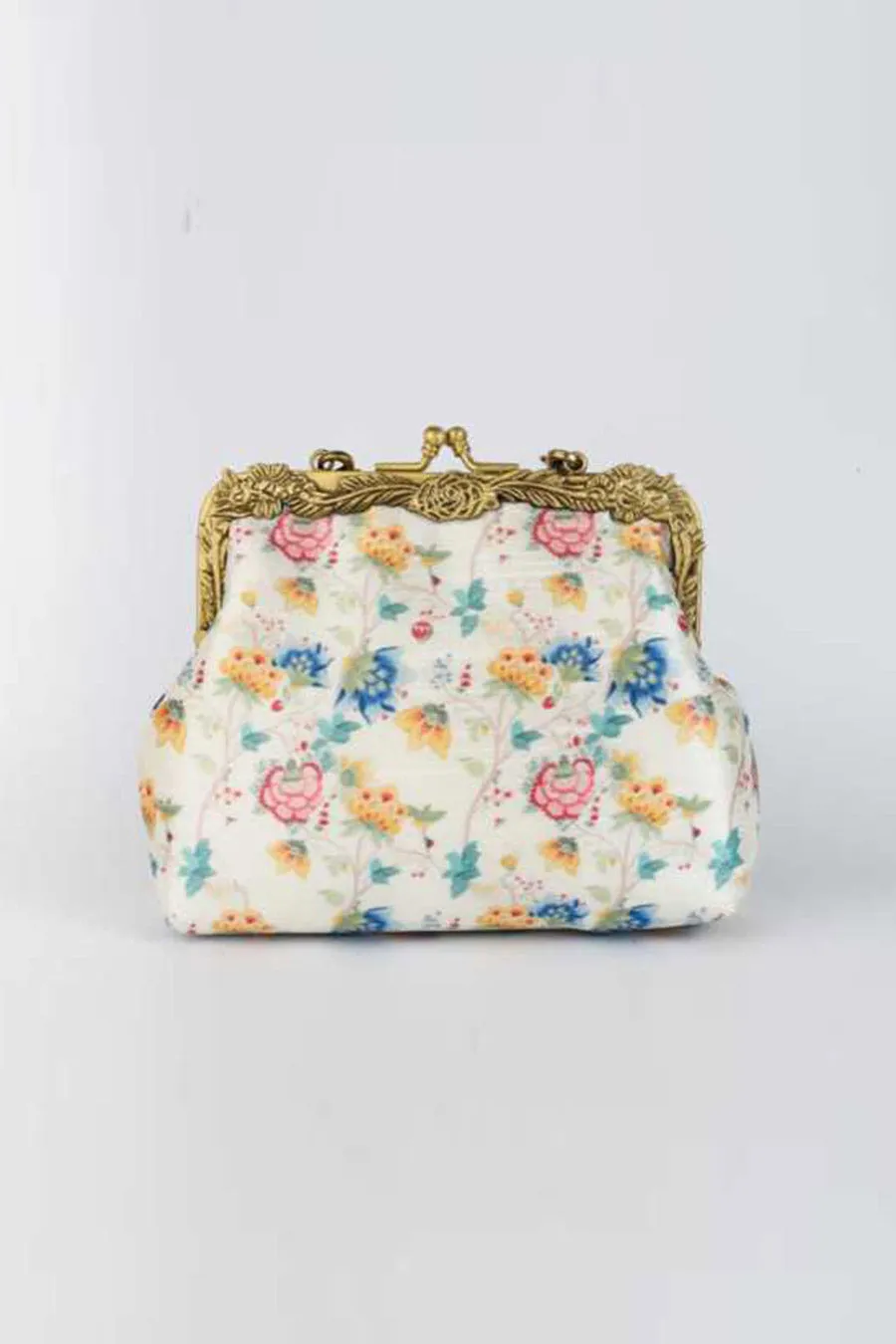 White Phool Wari Printed Clutch