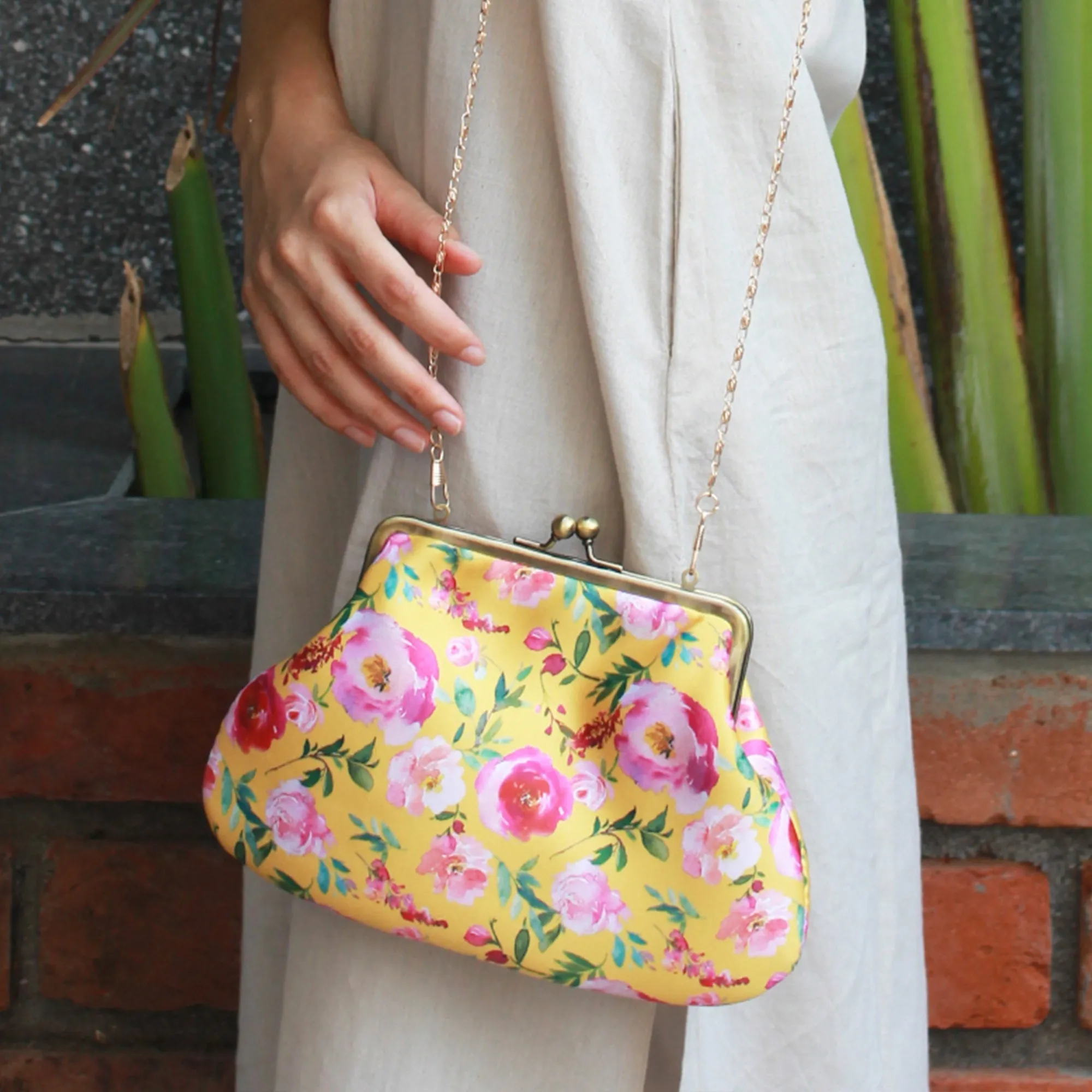 Yellow Paradise - Clutch